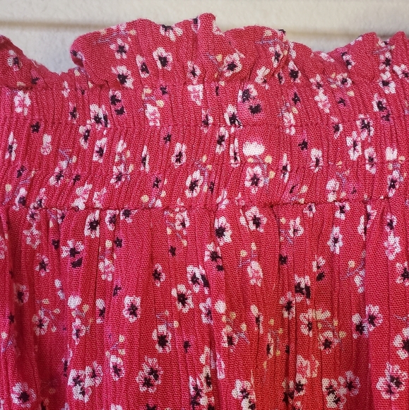Princess Polly Red Ruffle Floral Mini Skirt. Womens size 6 - Picture 5 of 6